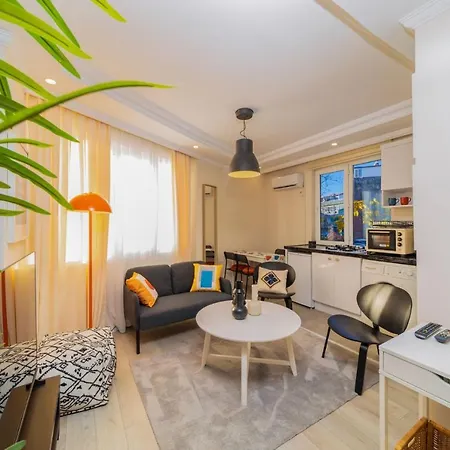 Apartment Vibrant And Central In Muratpasa Antalya