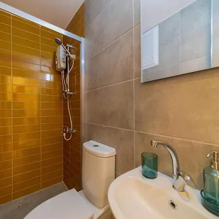 Apartment Vibrant And Central In Muratpasa *